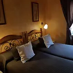 Adults Only Affittacamere 3*