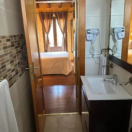 Pensión Adults Only Segovia