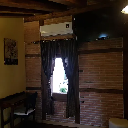 招待所 Adults Only 塞哥维亚