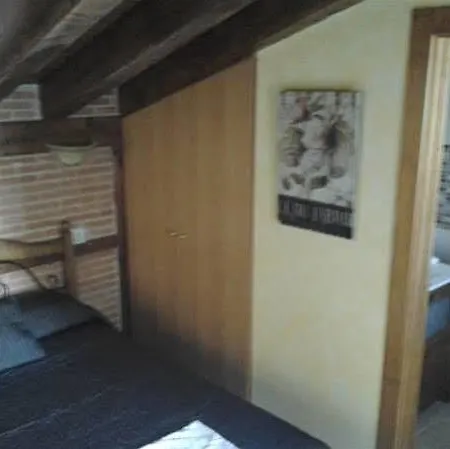 Adults Only 招待所 3*