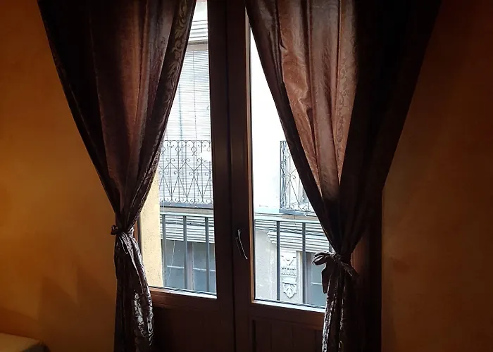 Adults Only Сеговия